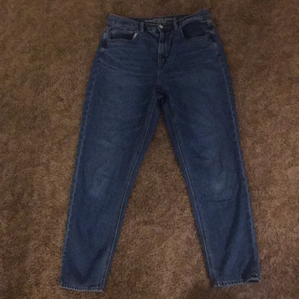 American Eagle Mom Jeans Size 8